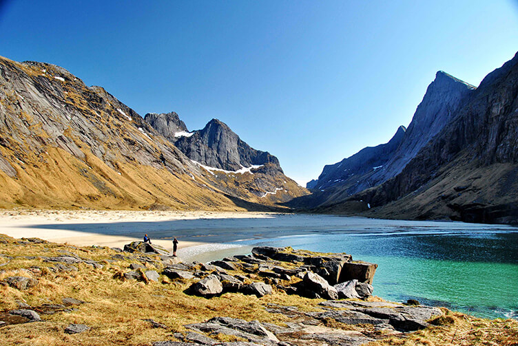 Geführte Kajak- und Wandertour für Familien auf den Lofoten