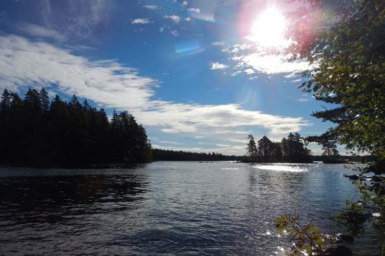 Aktivurlaub am See in Mittelschweden mit Kanu und Rad - bei Fjordkind-Reisen anfragen Aktivurlaub am See in Mittelschweden mit Kanu und Rad - bei Fjordkind-Reisen anfragen