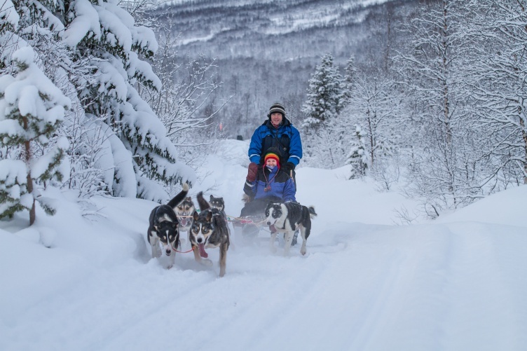 Winterurlaub bei Tromsø - Aktivurlaub unter Nordlichtern