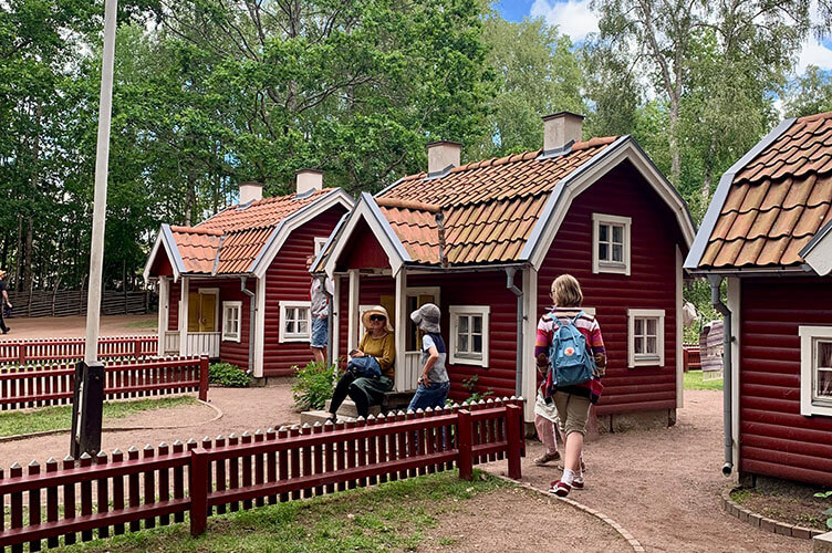 Auf Astrid Lindgrens Spuren: Selbstfahrertour für Familien nach Småland