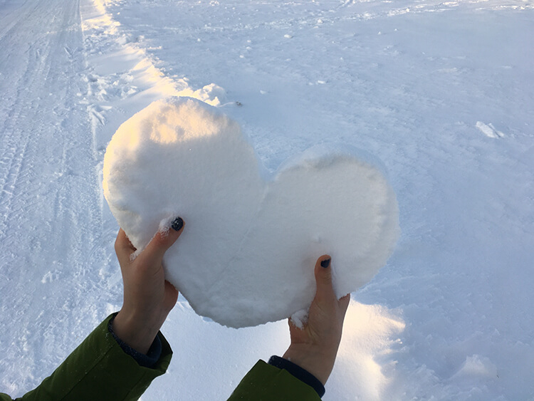 Ein Herz aus Schnee